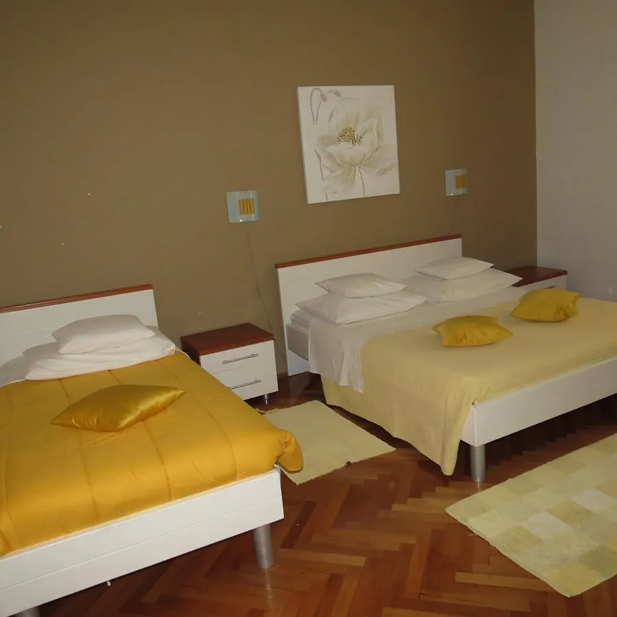 Guesthouse Vrlic Сплит Гостевой дом